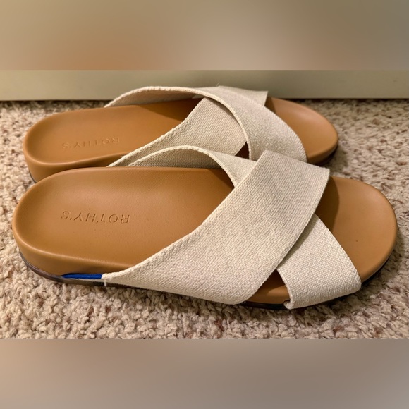 LIKE NEW Rothy’s Weekend Slide in Oat, Size 9 - Picture 3 of 12